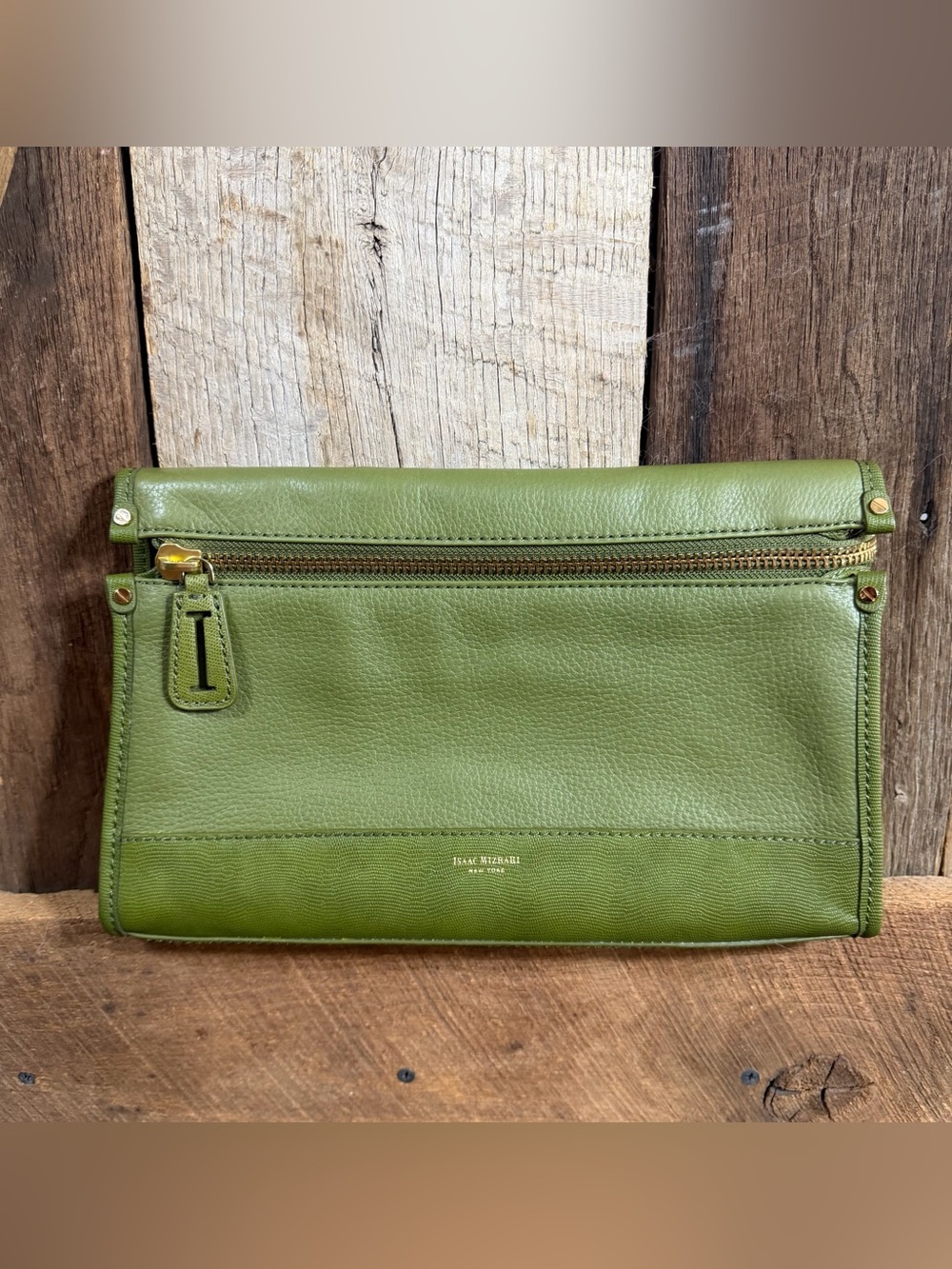 Isaac Mizrahi New York #100961 (2016) Olive Green Pebbled Leather Clutch